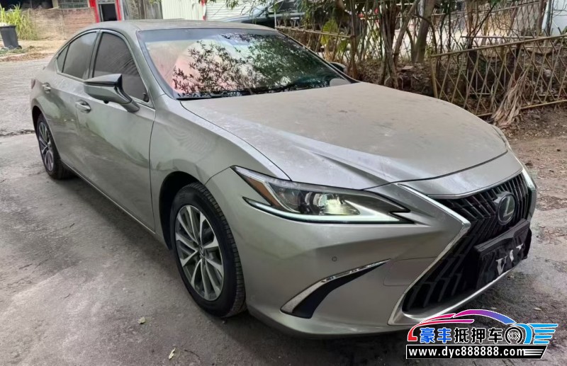 23年雷克萨斯ES轿车抵押车出售