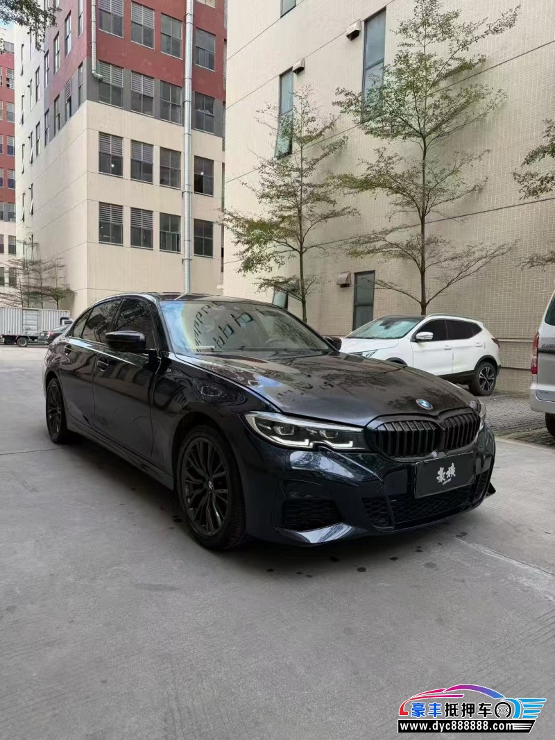 21年宝马3系轿车抵押车出售