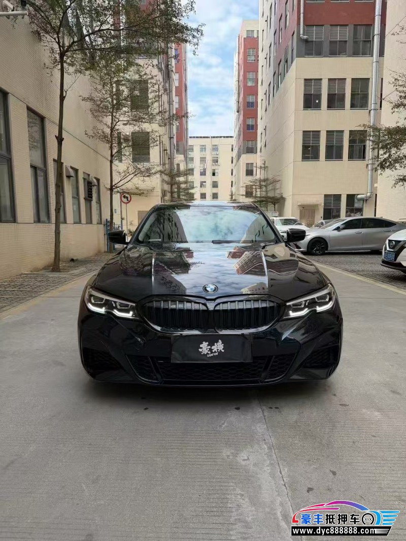 21年宝马3系轿车抵押车出售