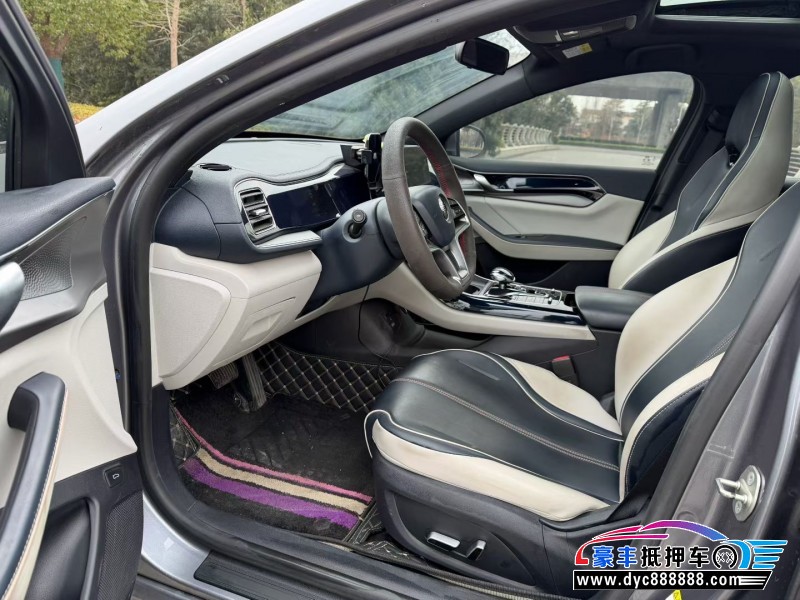 23年比亚迪秦轿车抵押车出售