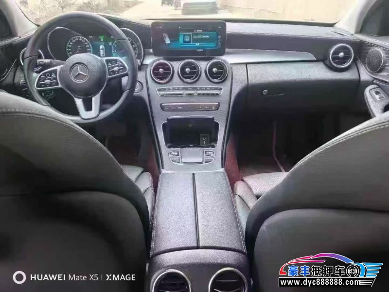 19年奔驰C轿车抵押车出售