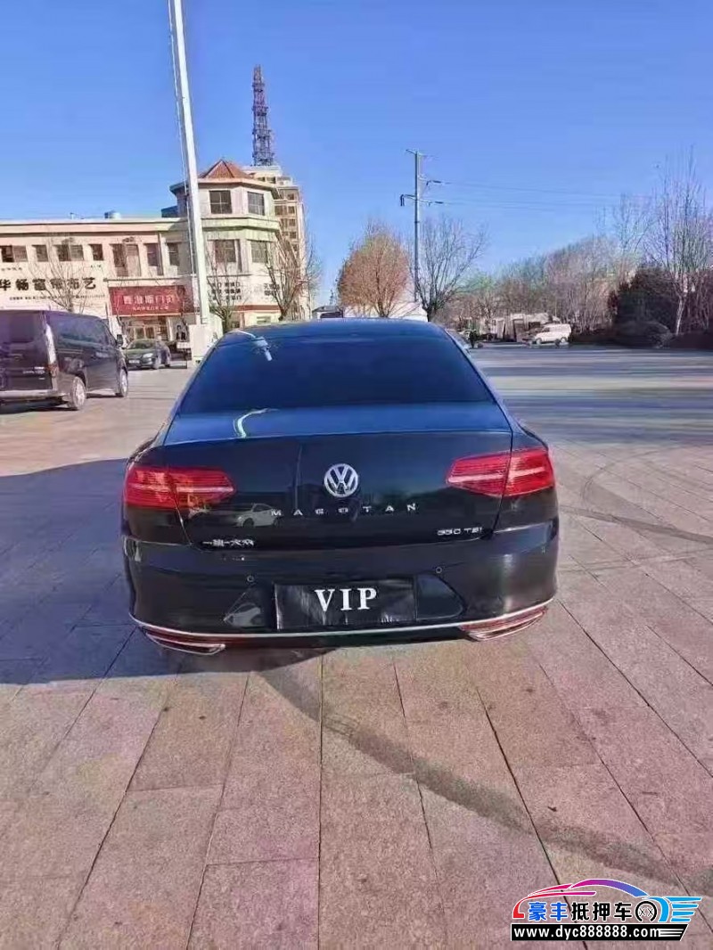 18年大众迈腾轿车抵押车出售