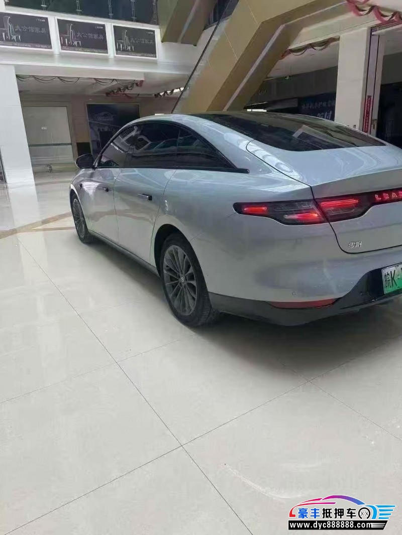 24年零跑c01轿车抵押车出售