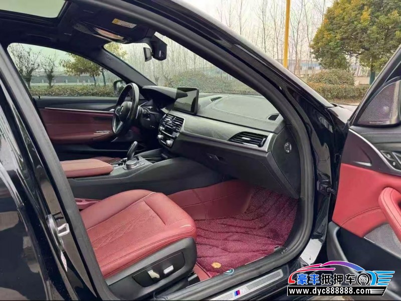 22年宝马5系轿车抵押车出售