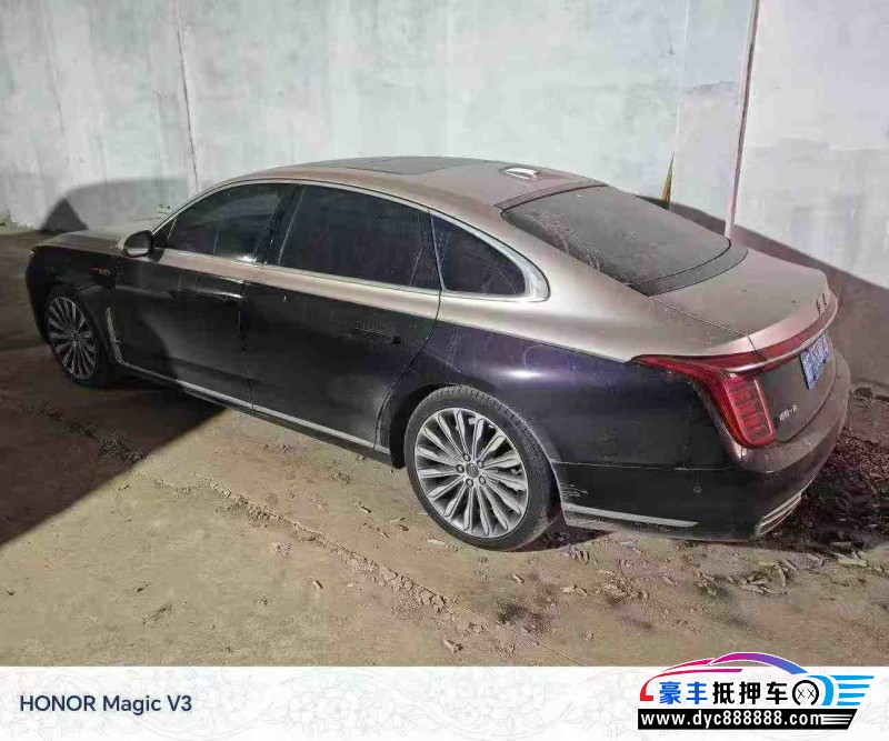 22年红旗H9轿车抵押车出售