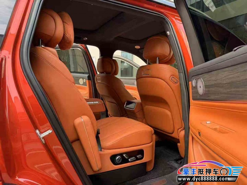 24年华为问界轿车抵押车出售