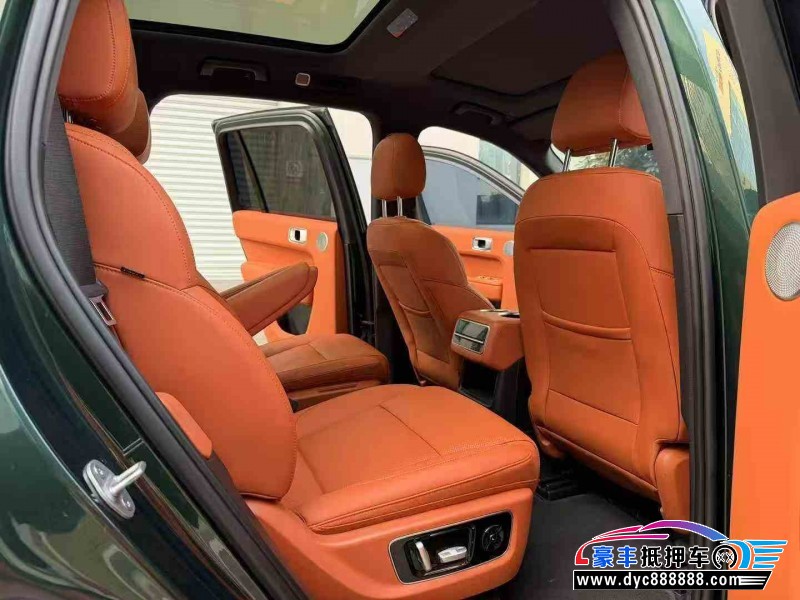 23年理想L8轿车抵押车出售