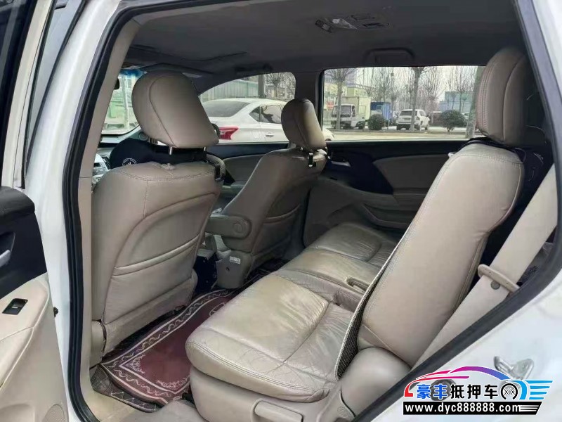 15年本田奥德赛轿车抵押车出售