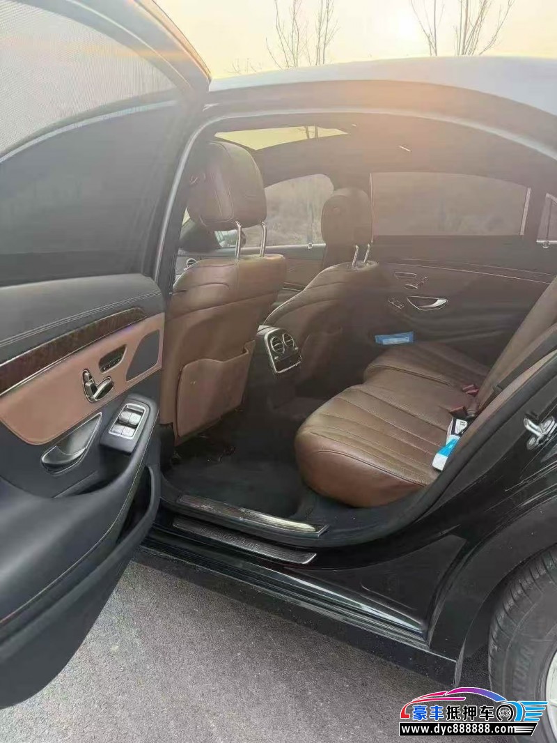 18年奔驰S轿车抵押车出售