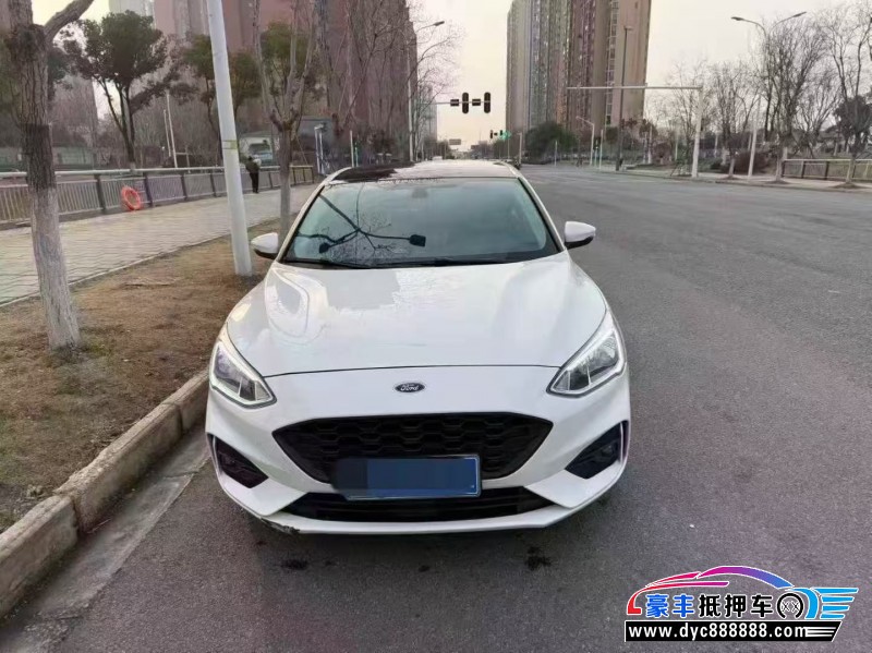 抵押车出售20年福特福克斯轿车