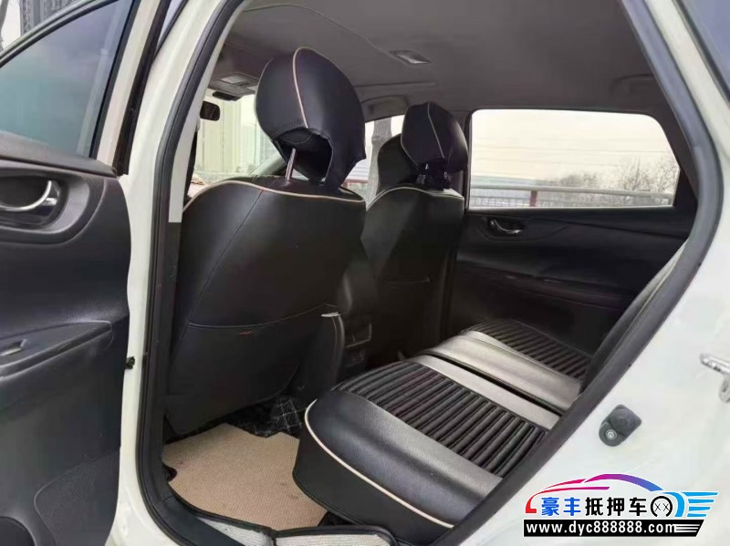 21年日产骐达轿车抵押车出售