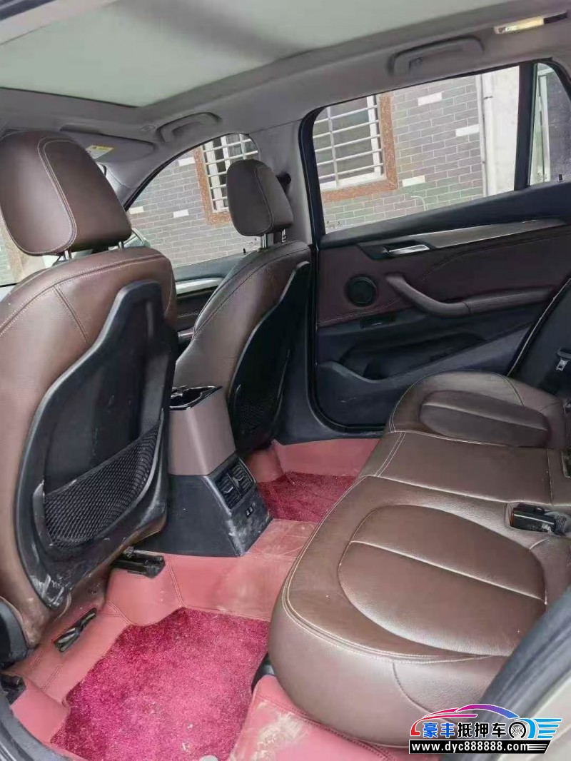 19年宝马X1轿车抵押车出售