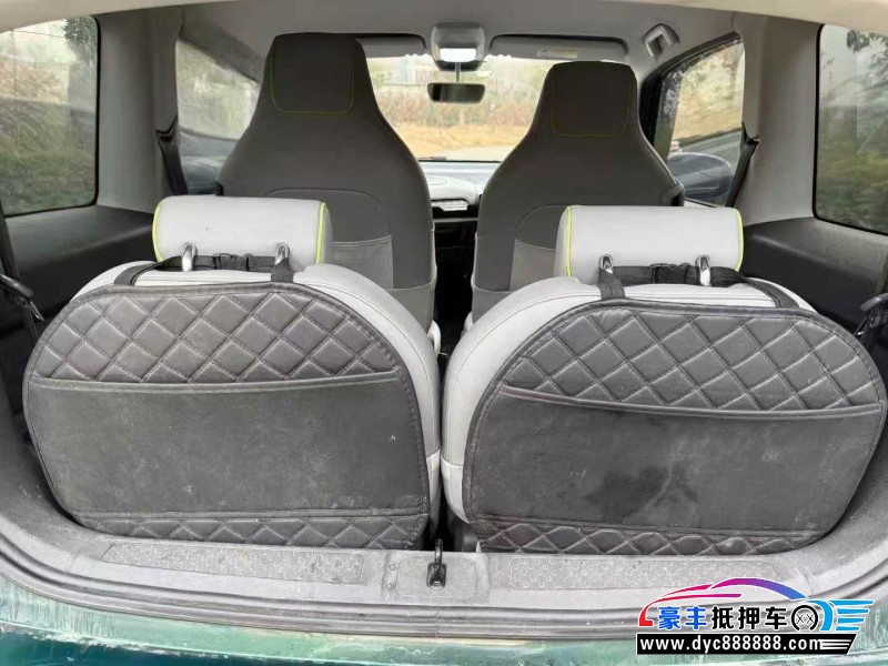 22年宝骏kiwi ev轿车抵押车出售