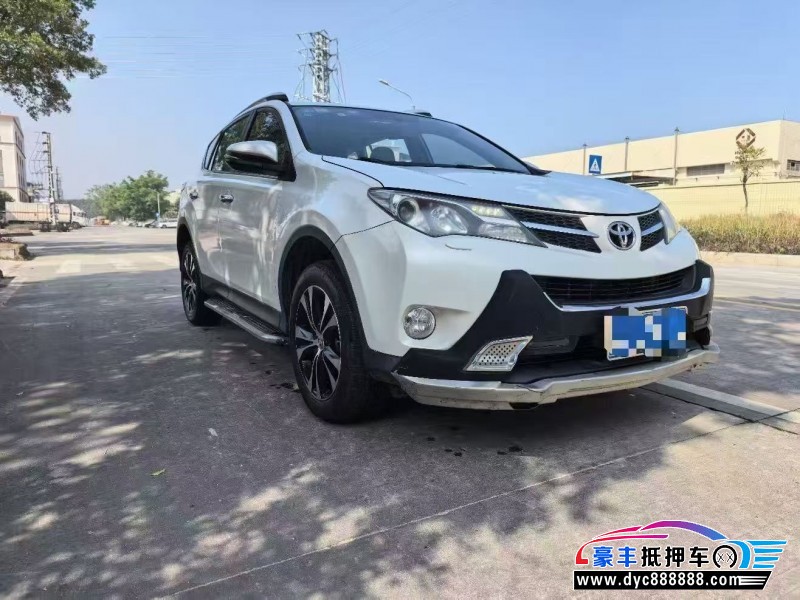 16年丰田RAV4轿车抵押车出售