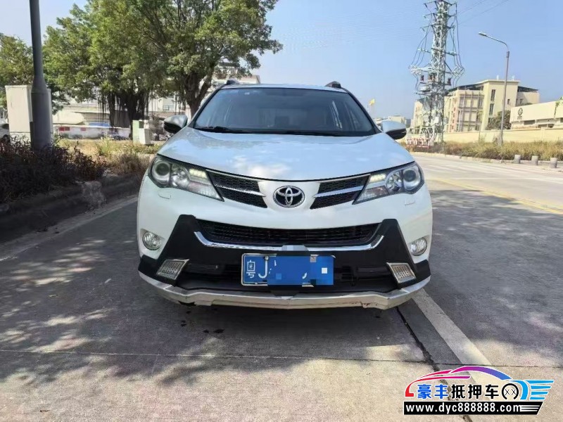 抵押车出售16年丰田RAV4轿车