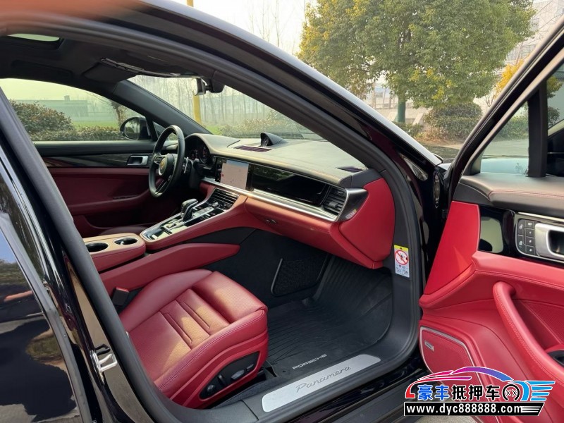22年保时捷帕纳梅拉轿车抵押车出售