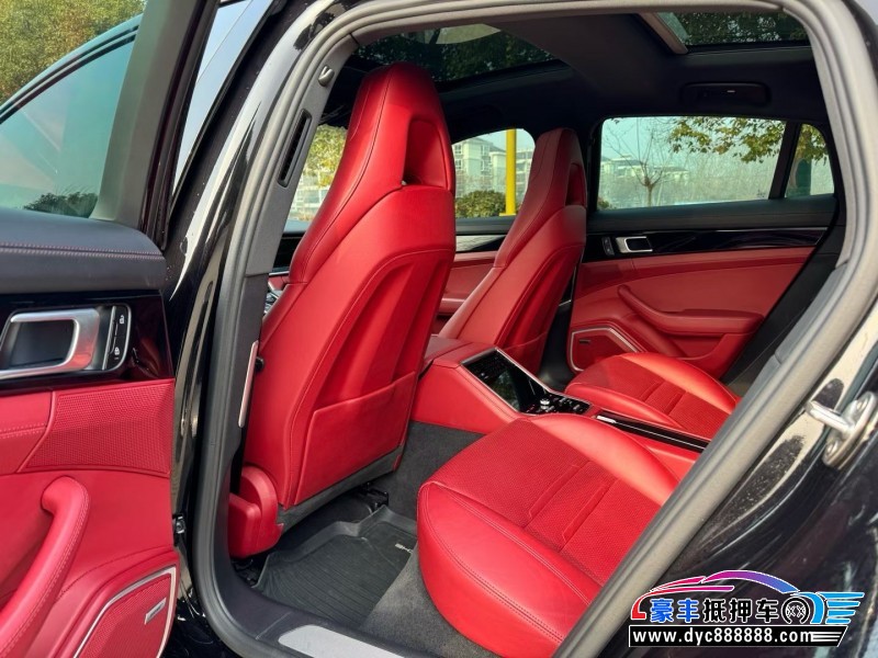 22年保时捷帕纳梅拉轿车抵押车出售