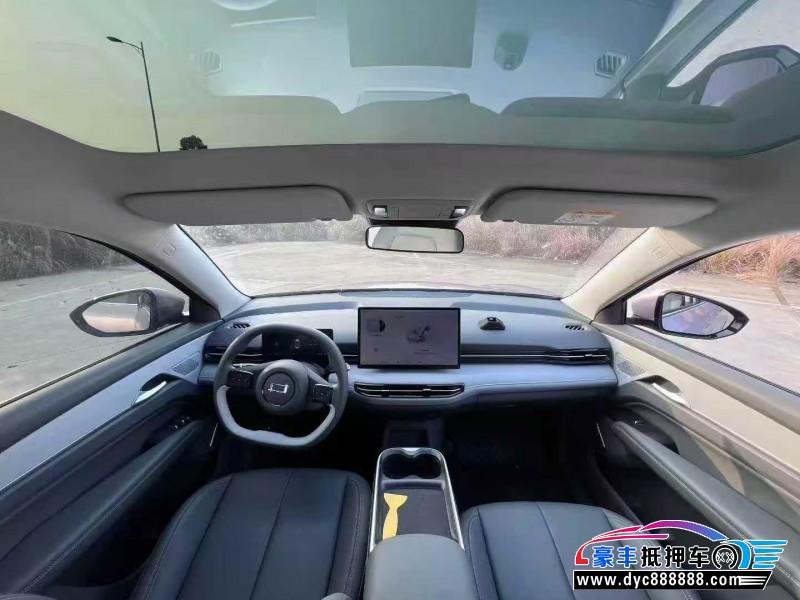 25年奔腾悦意轿车抵押车出售