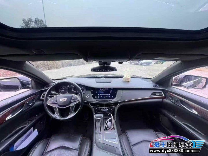 18年凯迪拉克CT6轿车抵押车出售