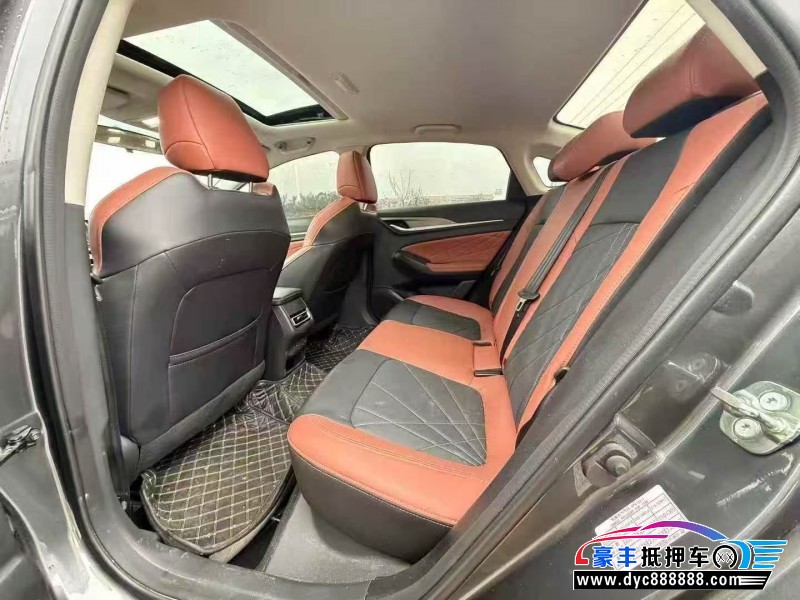 24年长安逸动轿车抵押车出售