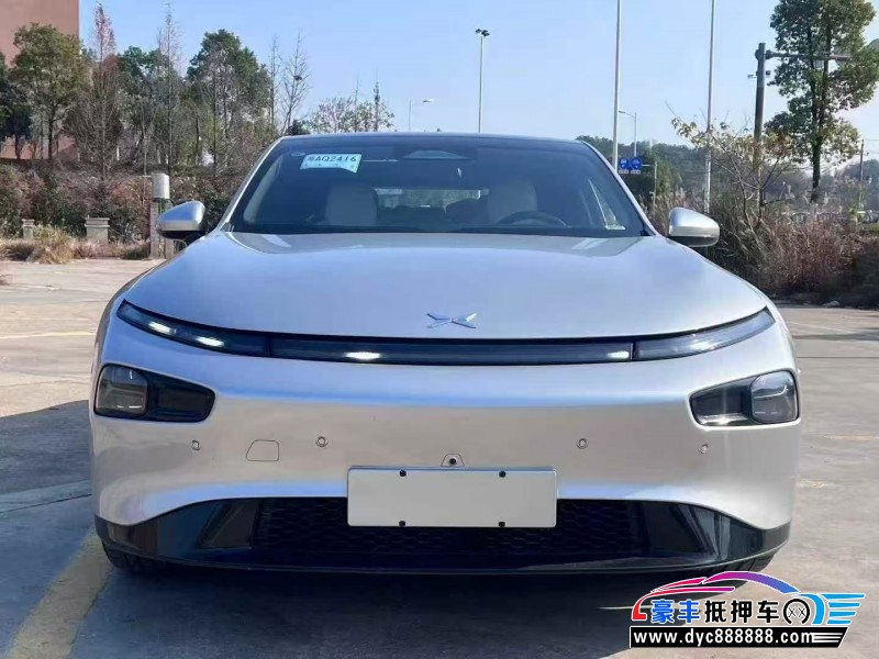 抵押车出售24年小鹏汽车P7轿车