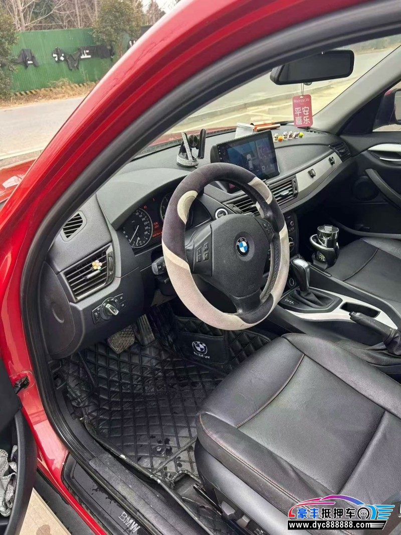 13年宝马X1轿车抵押车出售