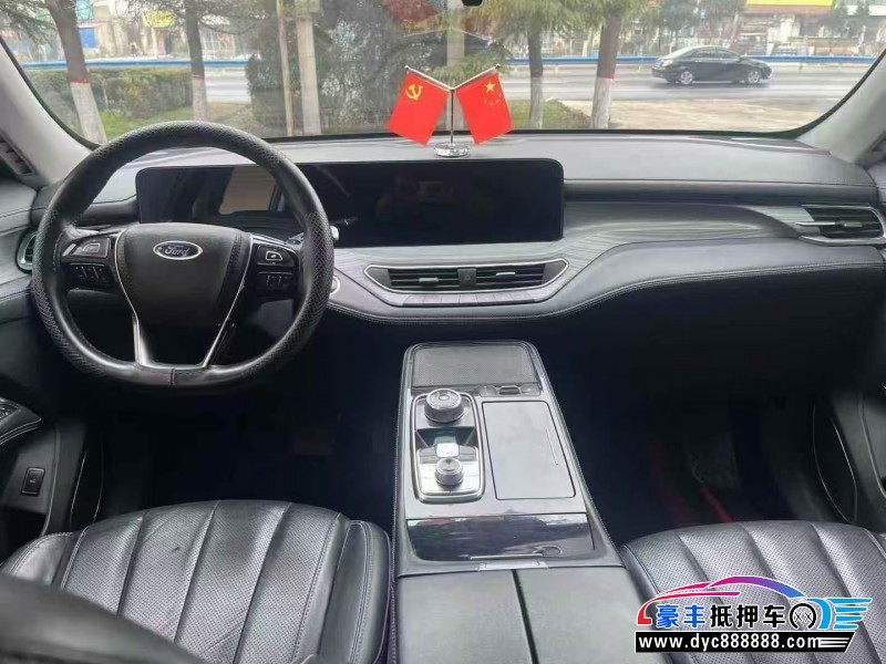 21年福特领裕轿车抵押车出售