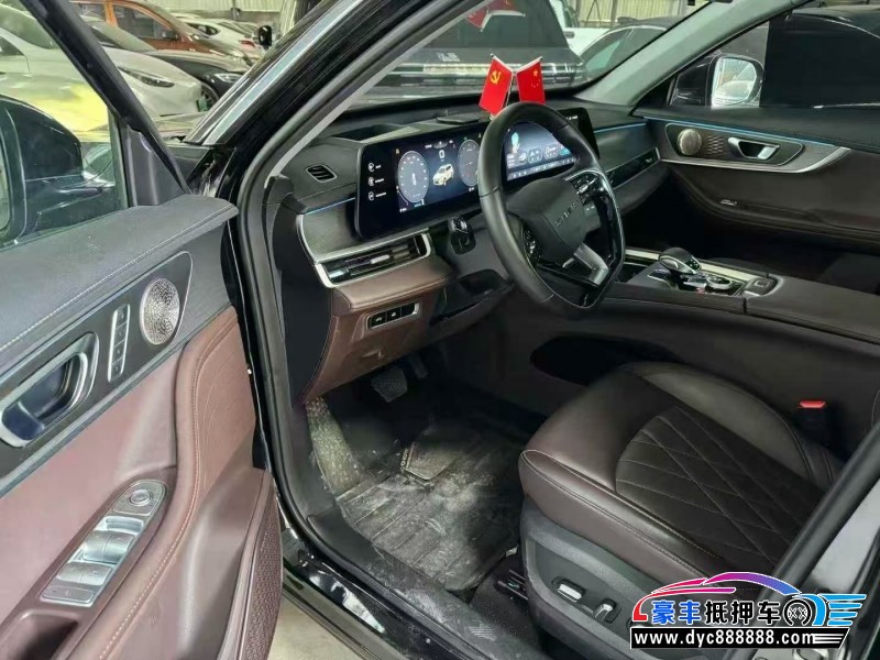 24年奇瑞瑞虎8轿车抵押车出售