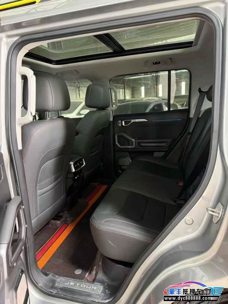 24年捷途旅行者轿车抵押车出售