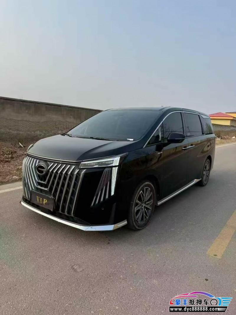 25年传祺M8轿车抵押车出售