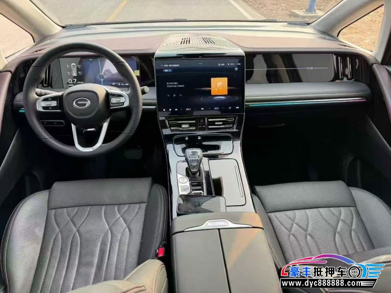 25年传祺M8轿车抵押车出售