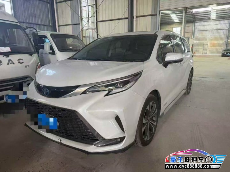 抵押车出售24年丰田格瑞维亚轿车