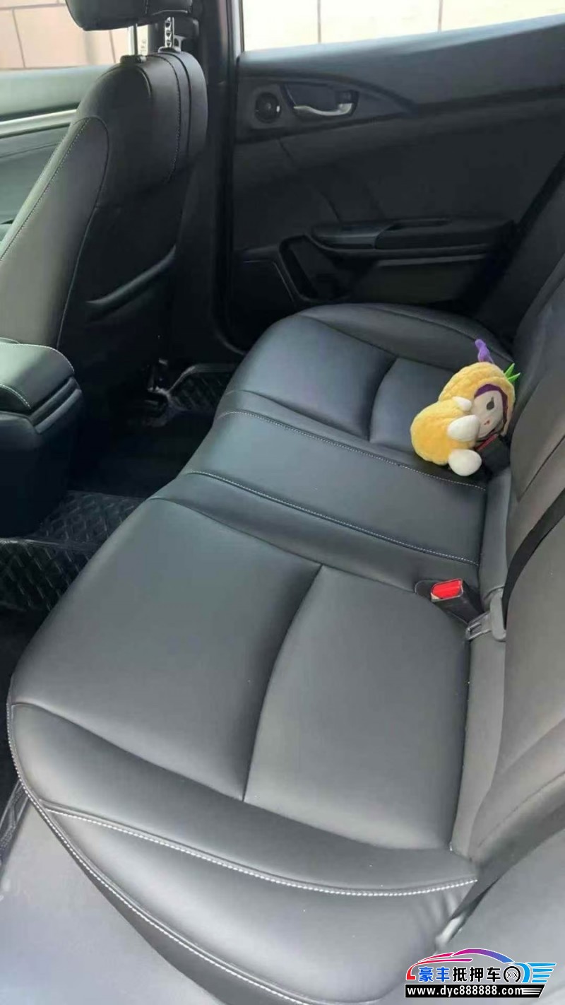 22年本田思域轿车抵押车出售