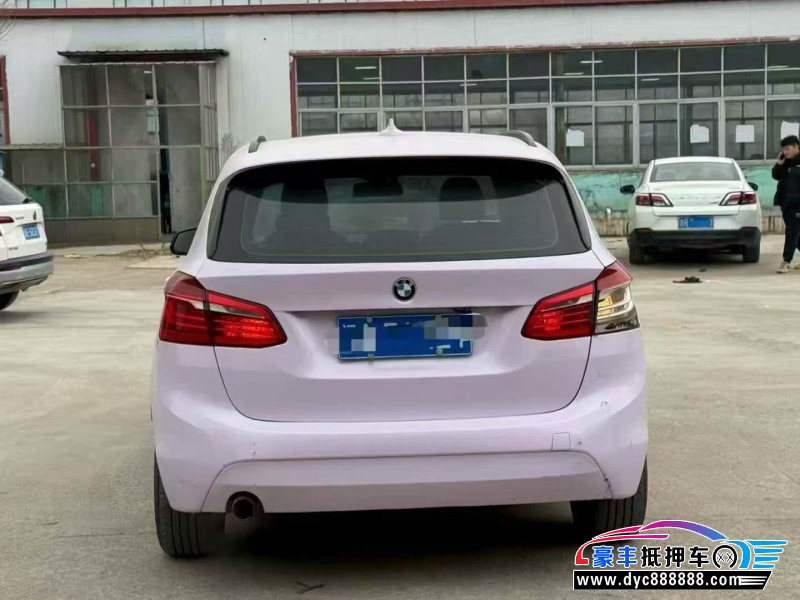 17年宝马2系轿车抵押车出售