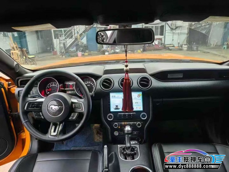 18年福特野马轿车抵押车出售