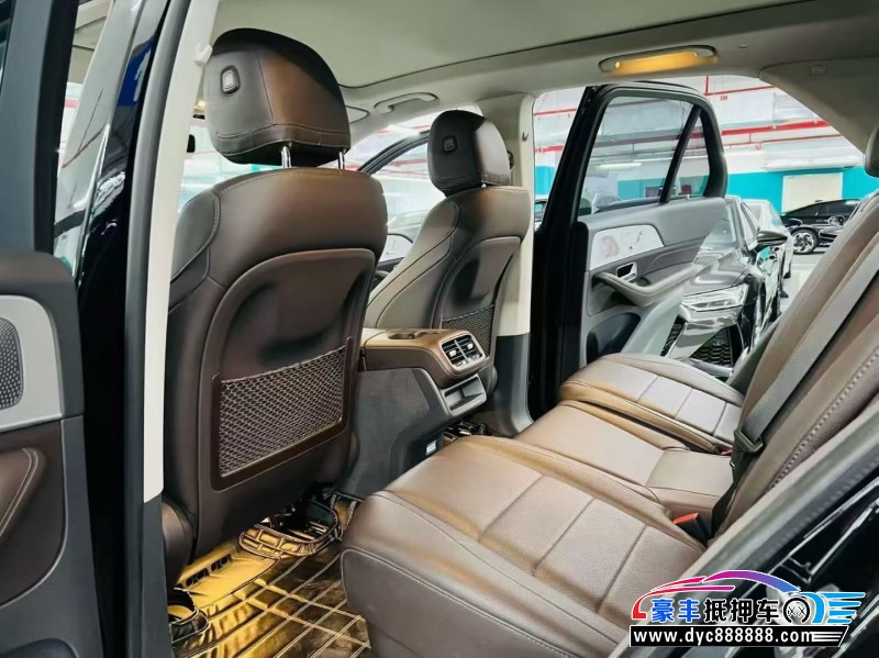 21年奔驰GLE轿车抵押车出售