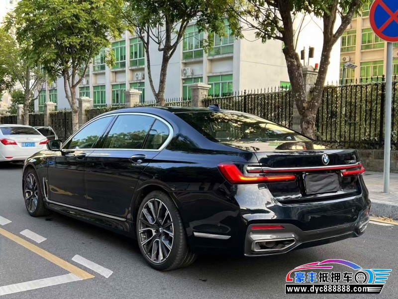 20年宝马7系轿车抵押车出售