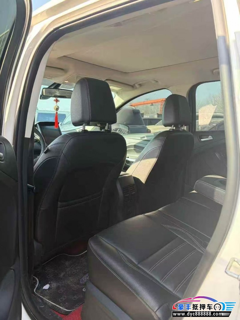 19年福特翼虎轿车抵押车出售