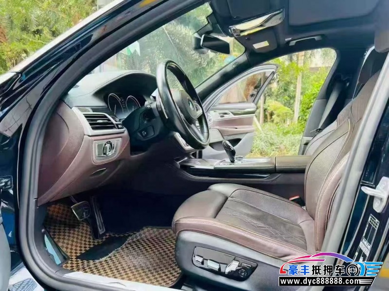 19年宝马7系轿车抵押车出售