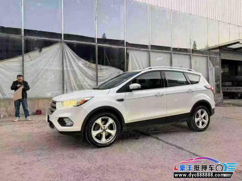 18年福特翼虎轿车抵押车出售