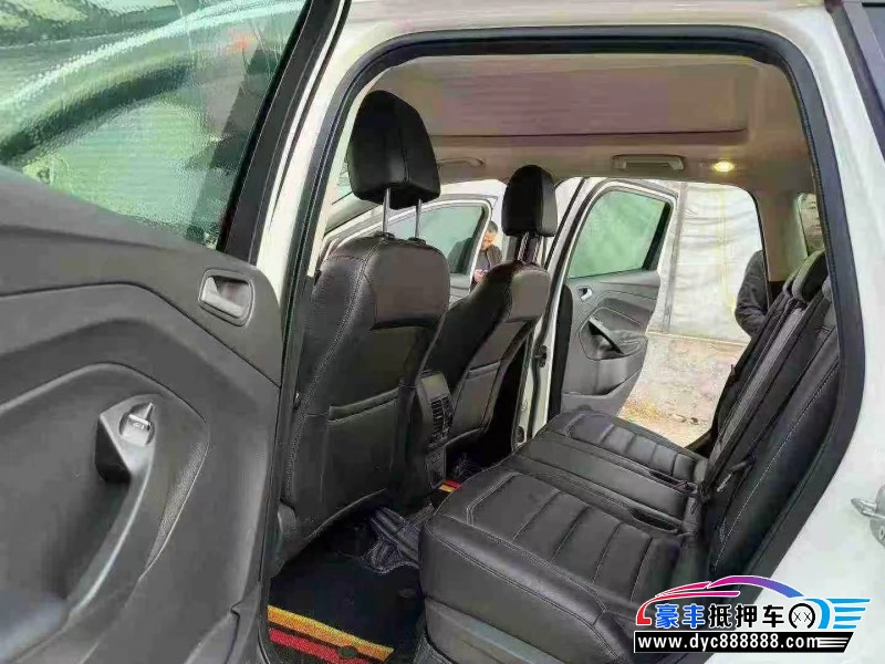 18年福特翼虎轿车抵押车出售