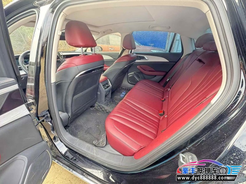 25年红旗H5轿车抵押车出售