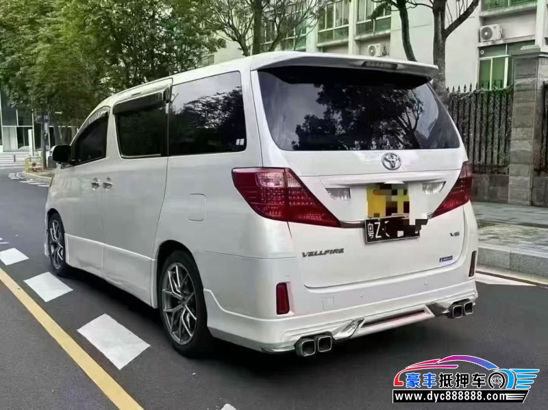 15年丰田威尔法轿车抵押车出售