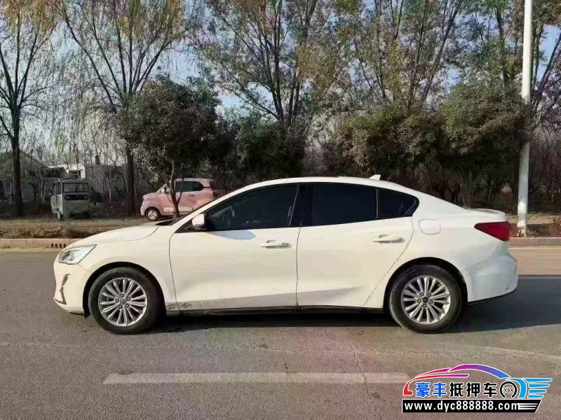 19年福特福克斯轿车抵押车出售