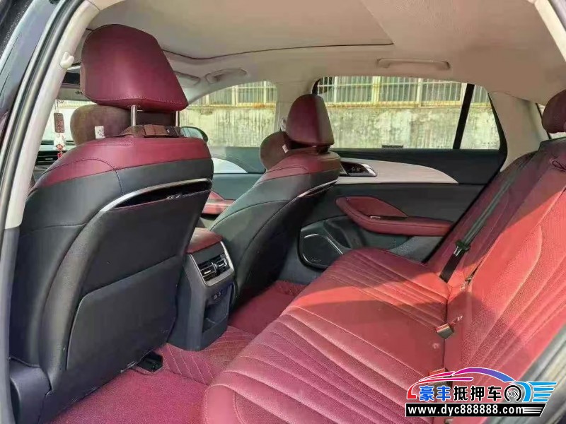 24年红旗H5轿车抵押车出售