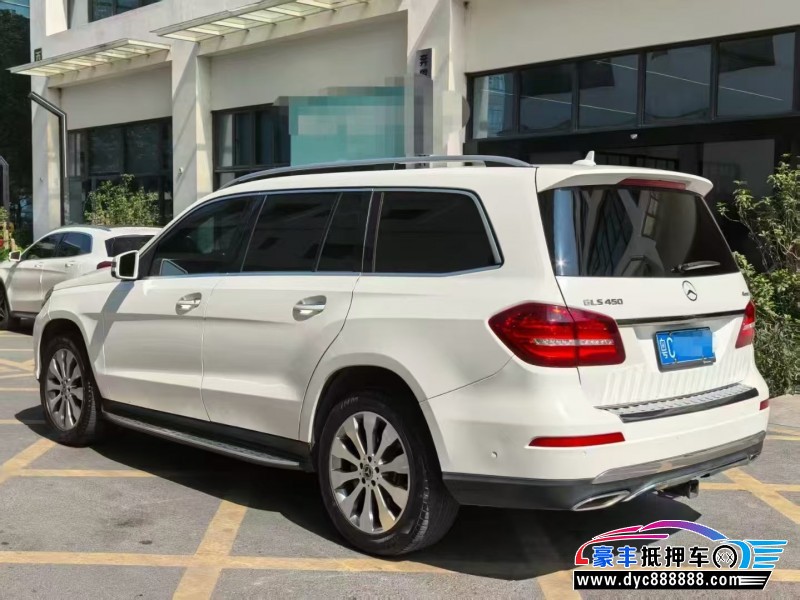 18年奔驰GLS轿车抵押车出售