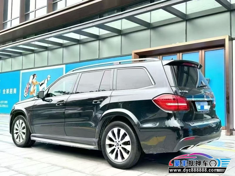 17年奔驰GLS轿车抵押车出售