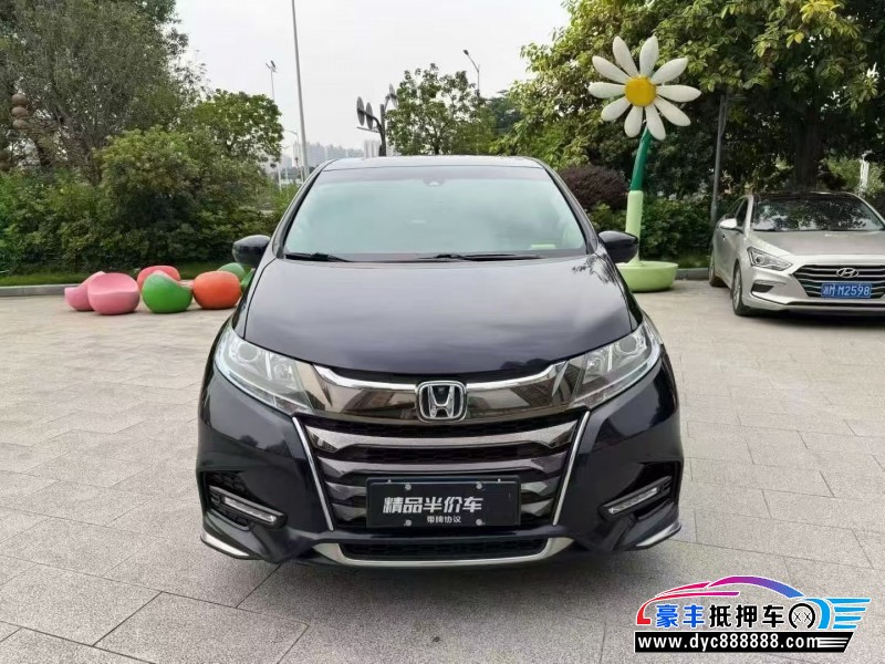 抵押车出售19年本田奥德赛轿车