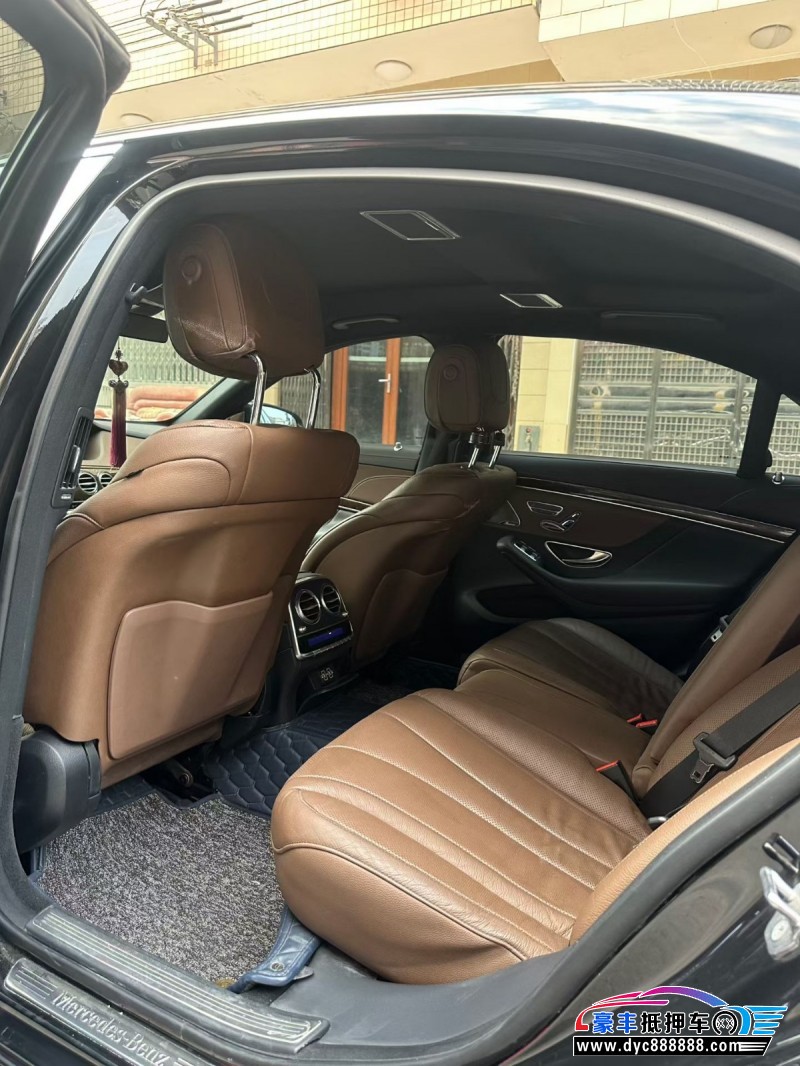 20年奔驰S轿车抵押车出售