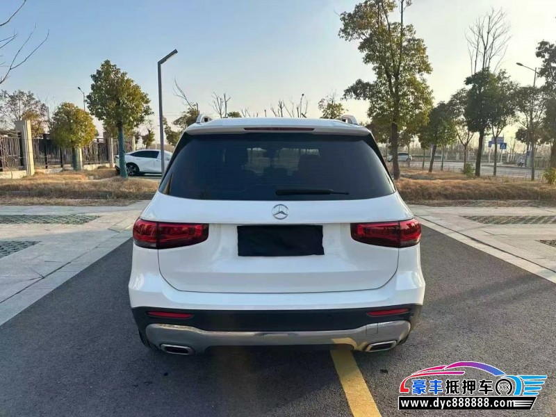 21年奔驰GLB轿车抵押车出售